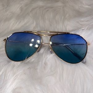 Aldo shades
